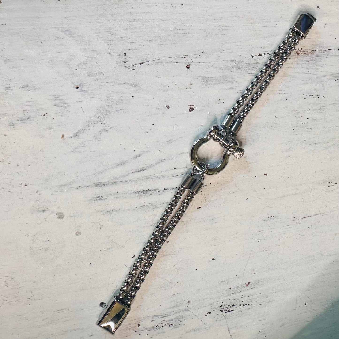 Silver Shackle Horseshoe Bracelet