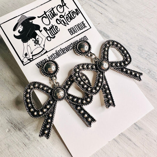 Beaded Bow Post Earring