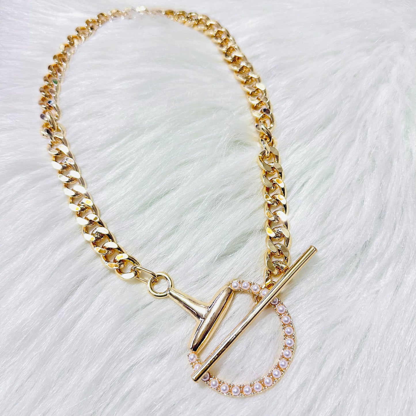 Gold & Pearl Toggle Bit Curb Chain Necklace