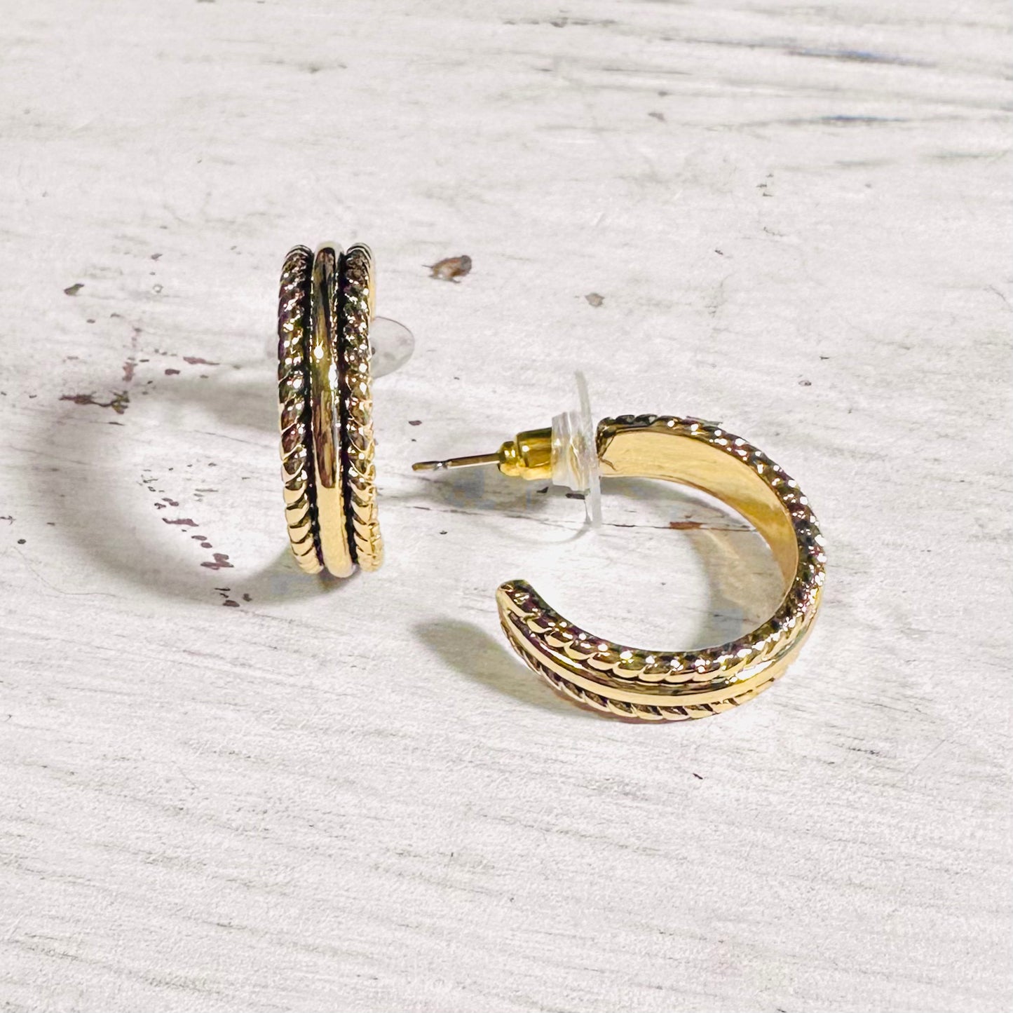 Gold Hoop Rope Edge Post Earrings