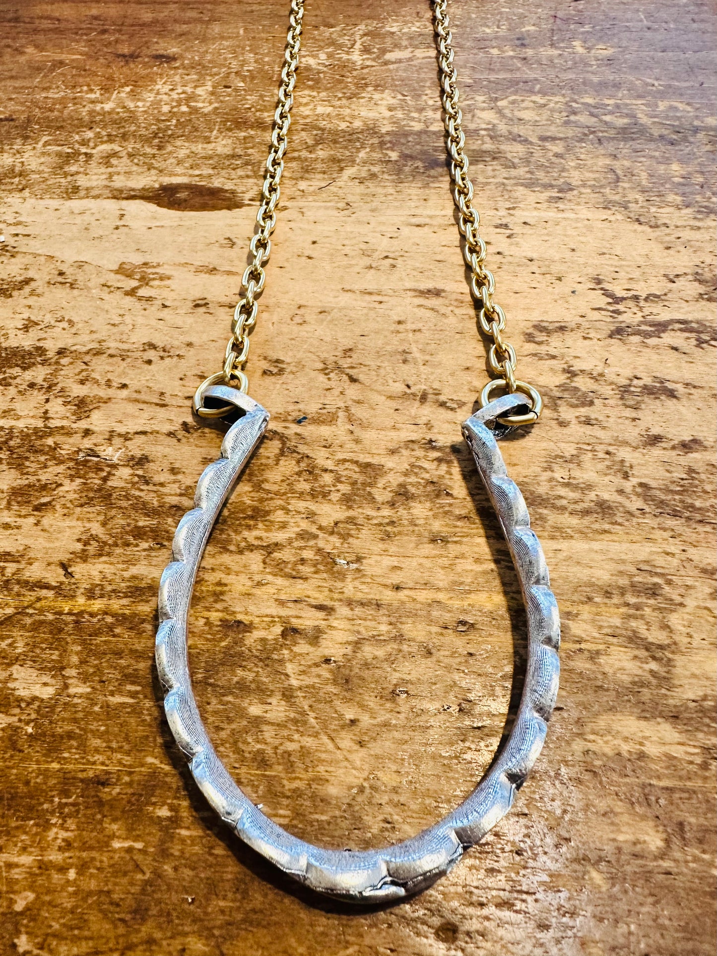 Yochi NY Horse Shoe Necklace