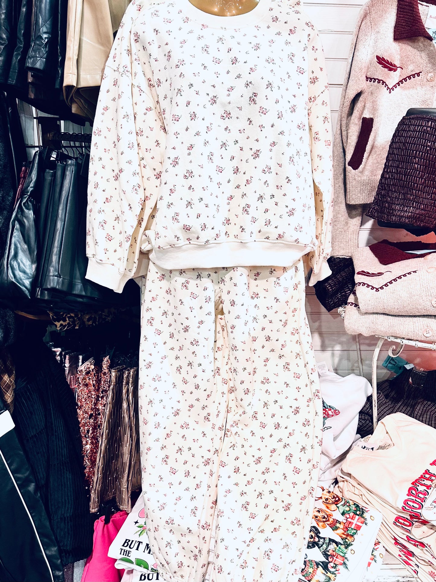 Floral Print Sweatshirt & Pant Set