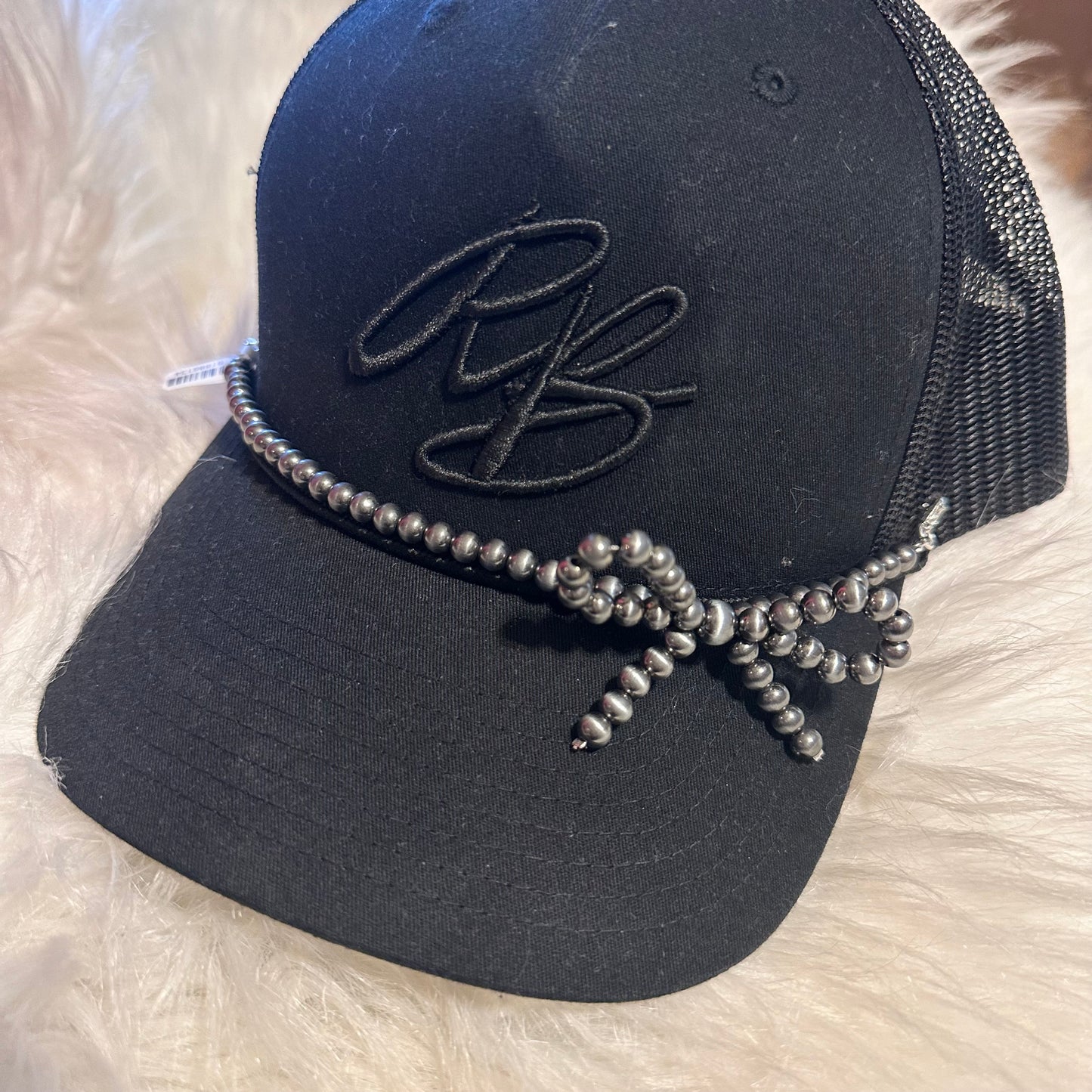 Pewter Pearl Bow Cap Jewlery