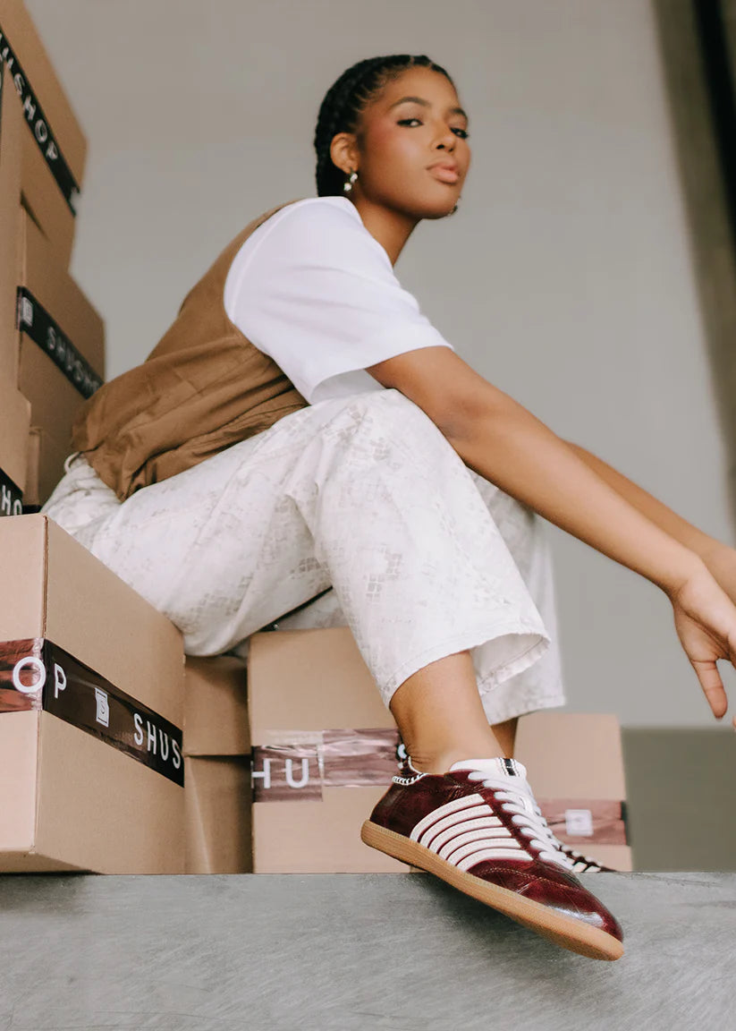 Shushop Stella Dark Red Sneaker
