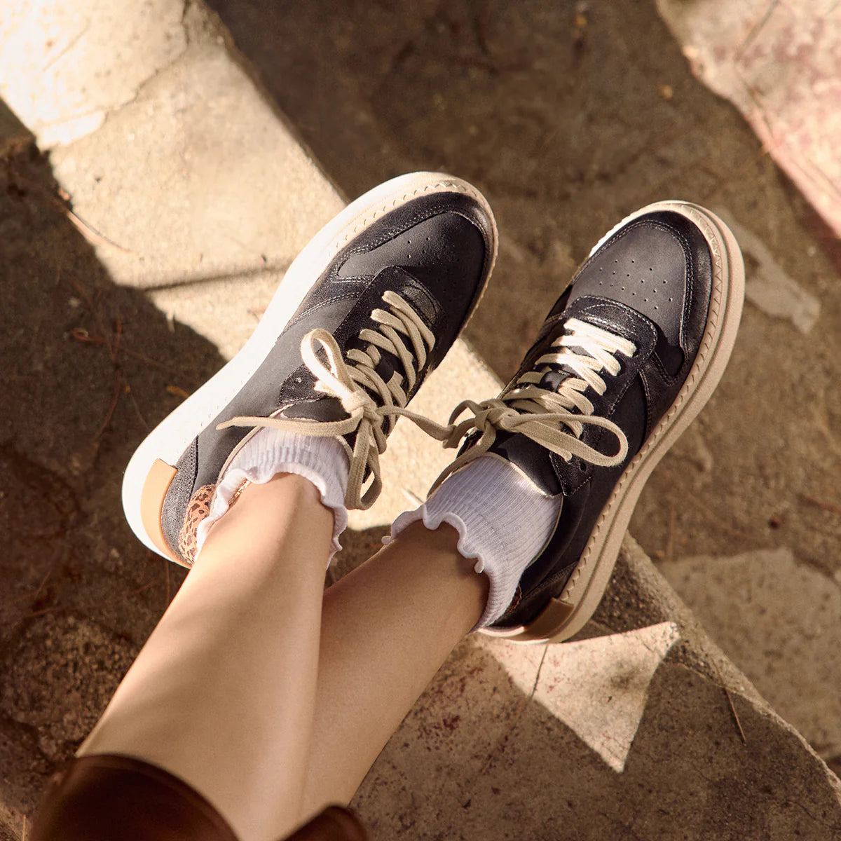 Yellow Box Oberlin Black Sneaker