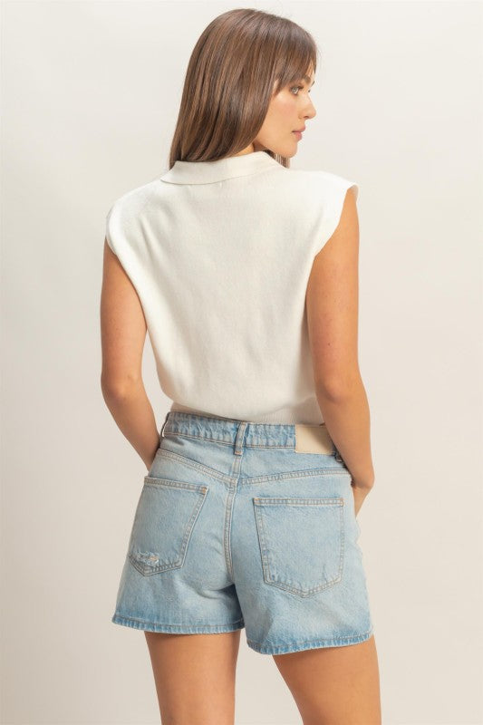 White Sleeveless Collard Knit Top