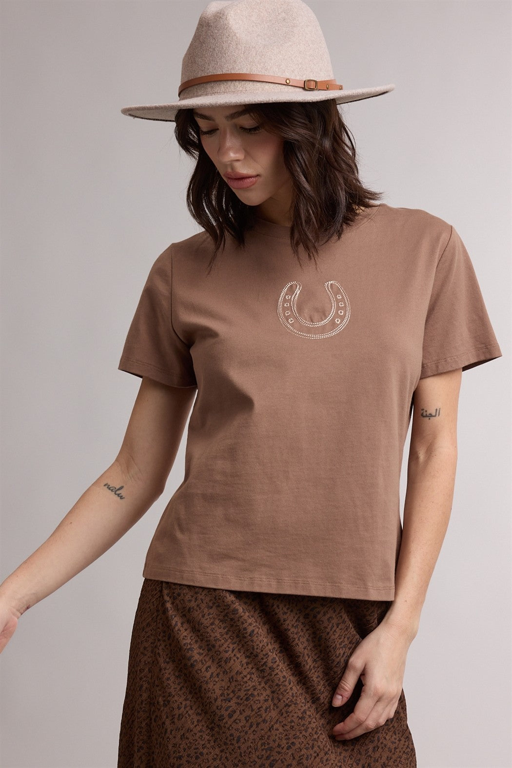 Horseshoe Western Graphic Chocolate Tee