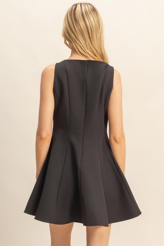 Black Sleeveless Classic Flared Dress