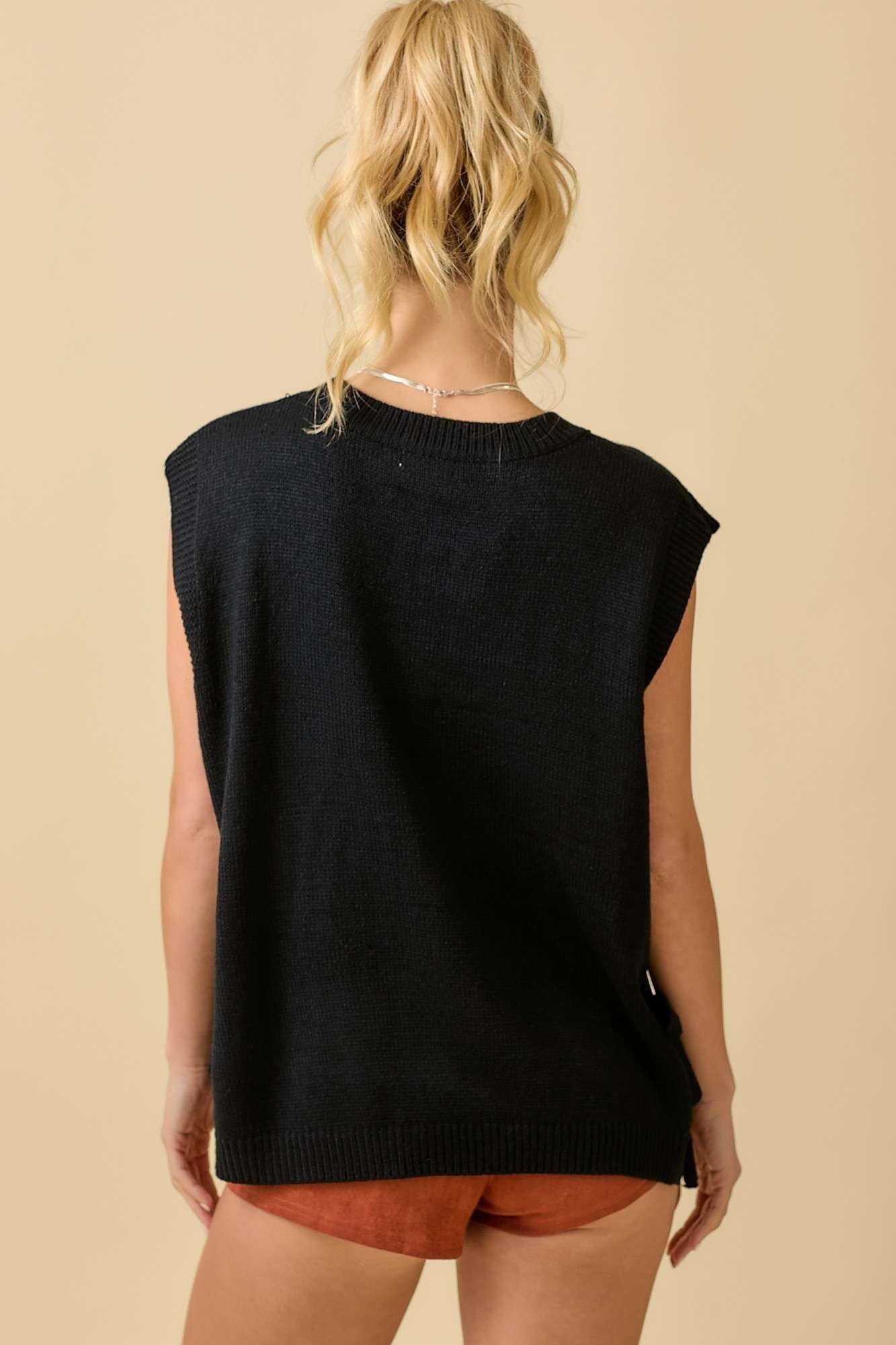 Oversized Sleeveless Horse Sweater