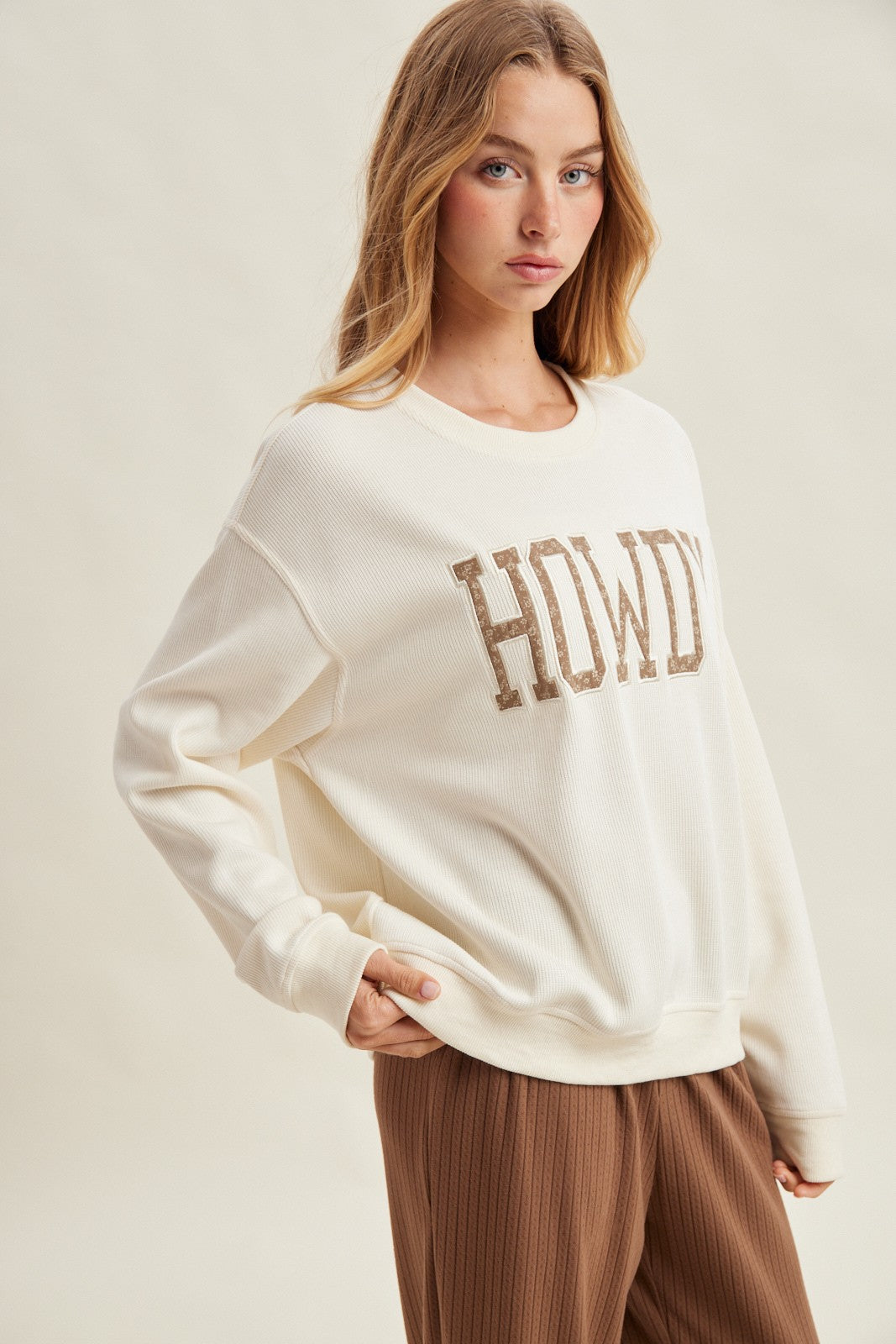 Howdy Floral Graphic Sweatshirt