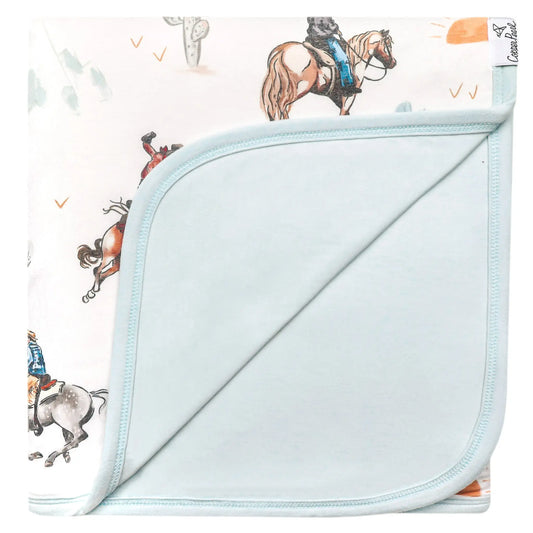 Boone 3 Layer Stretchy Quilt