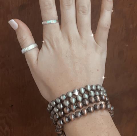 Stretchy Pearl Beaded Bracelets