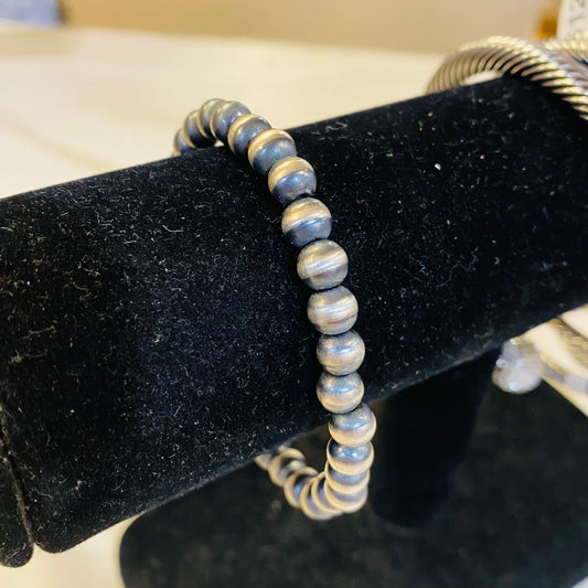 Sterling Navajo Pearl Stretch Bracelet